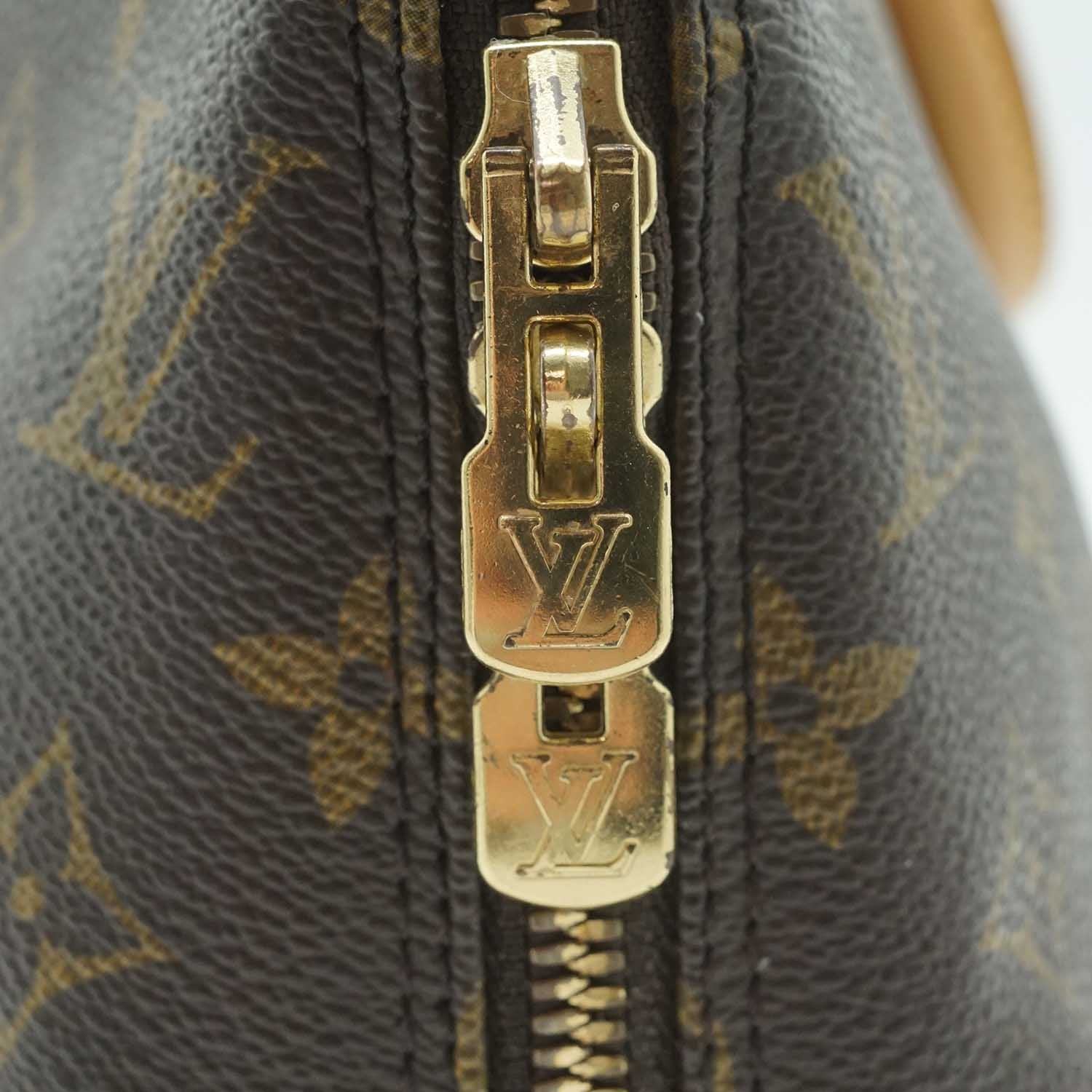 Monogram Alma 30