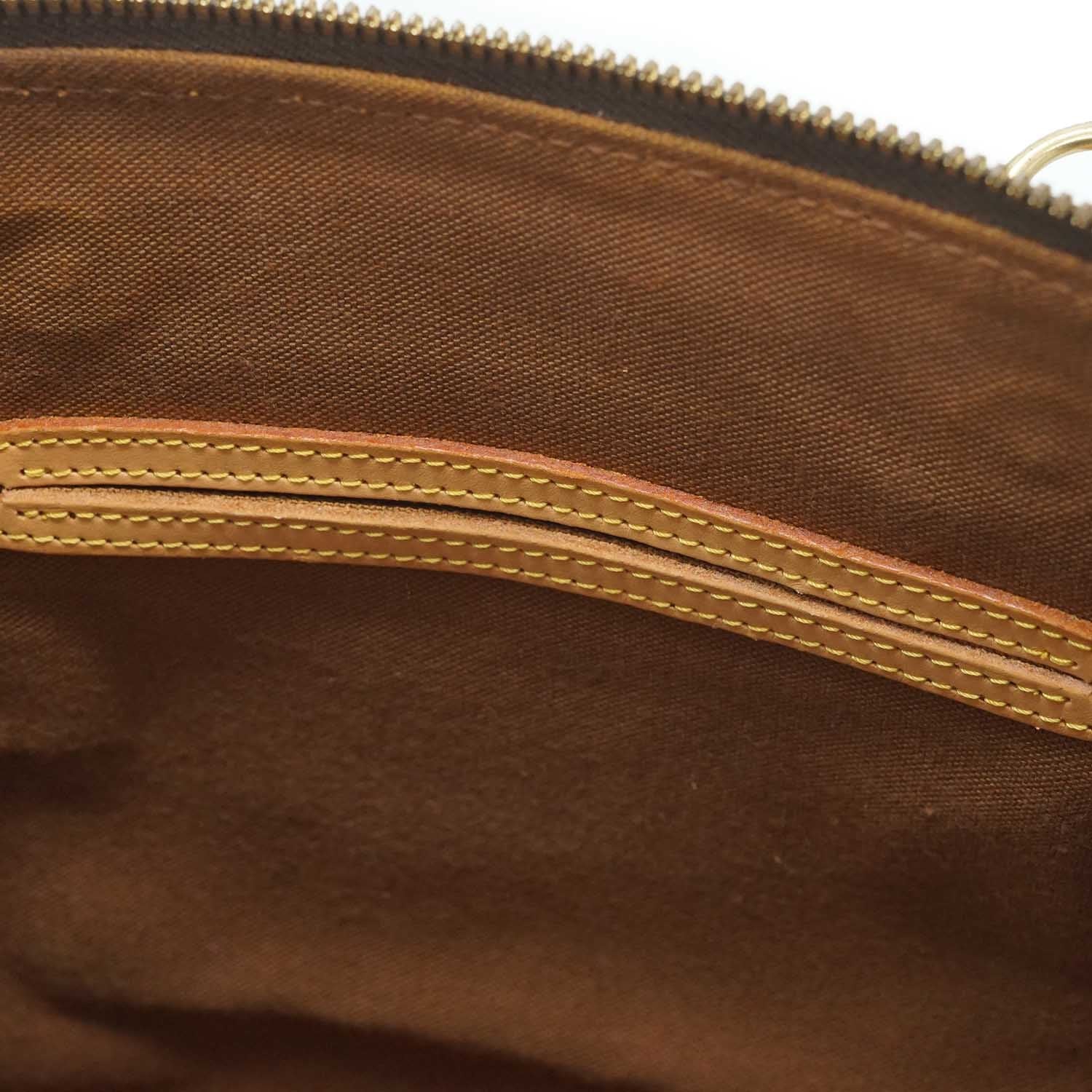 Monogram Alma 30